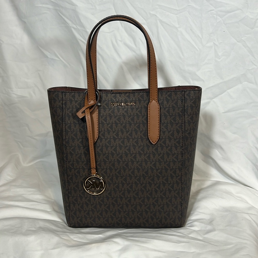Michael Kors Sinclair Small Shoppers Tote